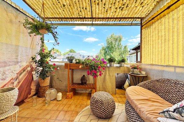 schöner Balkon & toller Blick