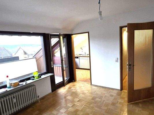 Essen zur Küche und Flur.