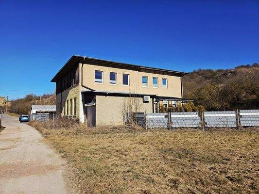 Rückwärtige Ansicht