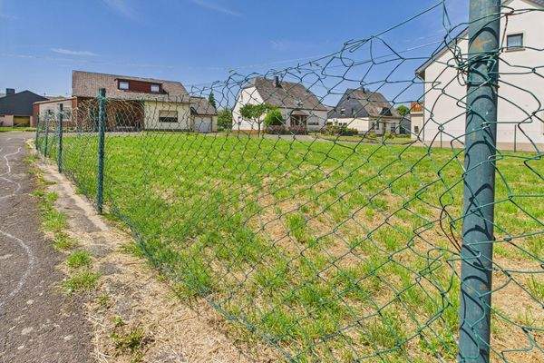 Zum Flürchen / Zum Hohen Stein – 54413 Beuren (Hochwald)