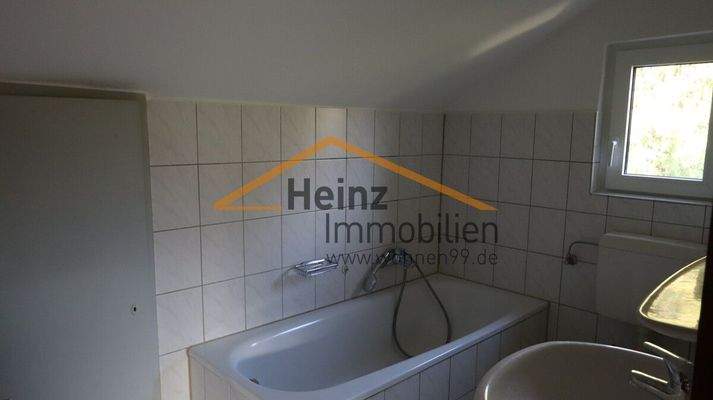 Badezimmer im DG