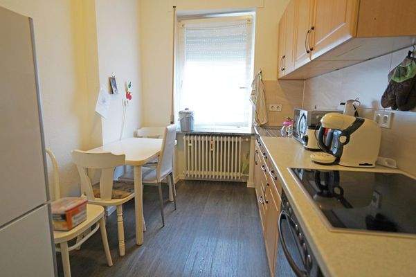 Küche im Erdgeschoss links - Haupthaus