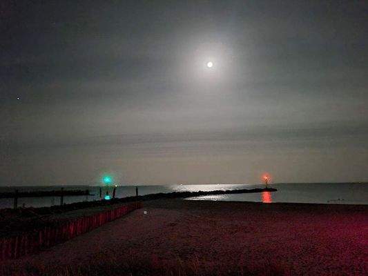 Damp Hafeneinfahrt.jpg