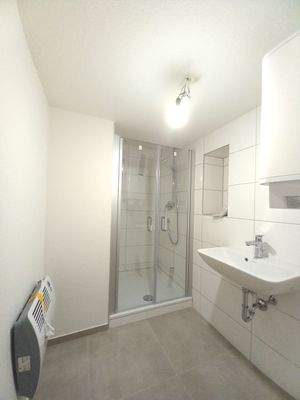 Bad mit Dusche