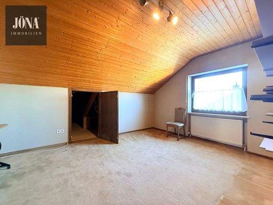 Zimmer 3 Dachgeschoss