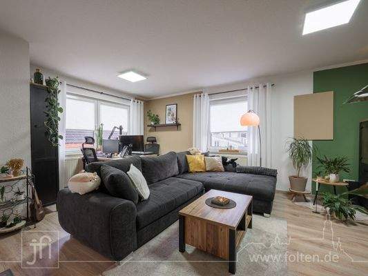 großzügiges Wohn- und Esszimmer