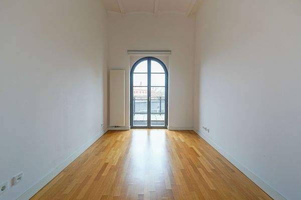 Schlafzimmer mit Balkon