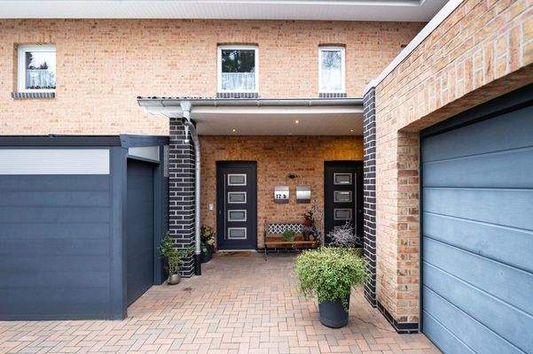 Eingänge in die Wohneinheiten 