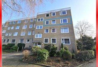 Vorderansicht Gebäude