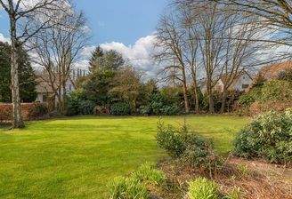 Südwest-Grundstück