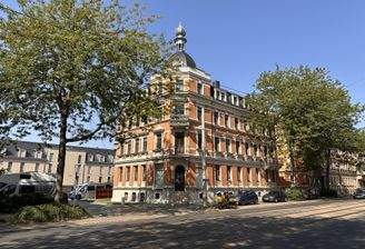 Straßenseitige Ansicht 