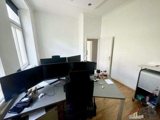 c57ee8d4-d904-4b8f-8c71-cdc19f77a088