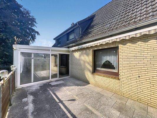 EG Terrasse und Wintergarten