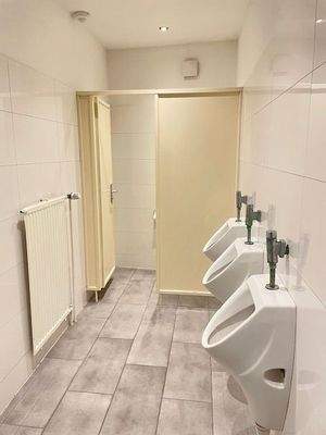 Gewerbefläche ehem. Spielhalle - Herrentoilette