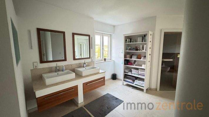 WhatsApp Image 2025-10-10 at 10.41.20