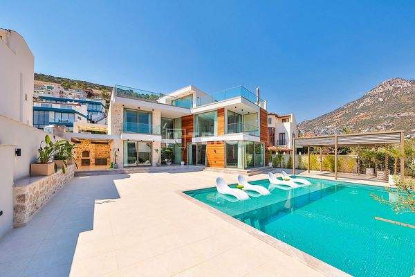 5-Bedroom Panoramic Sea View Villa in Kalkan Antalya