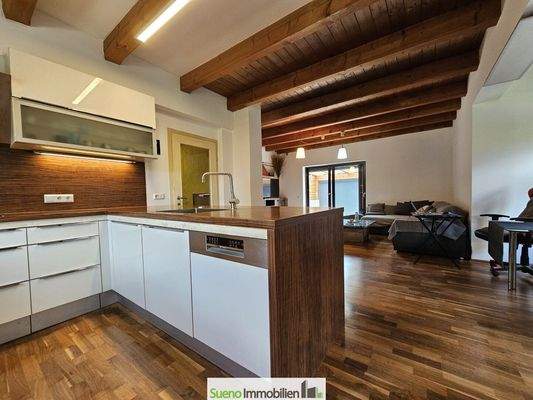 Wohn-/Küchen-/Ess-Chillbereich