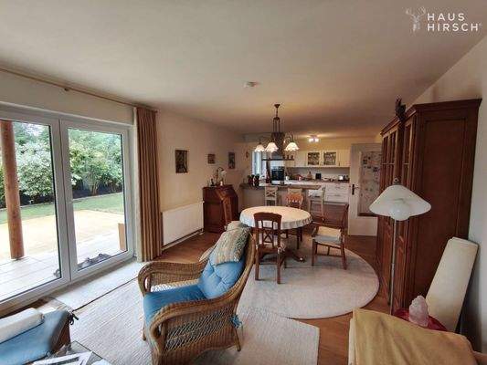 EG Wohnzimmer mit Küche