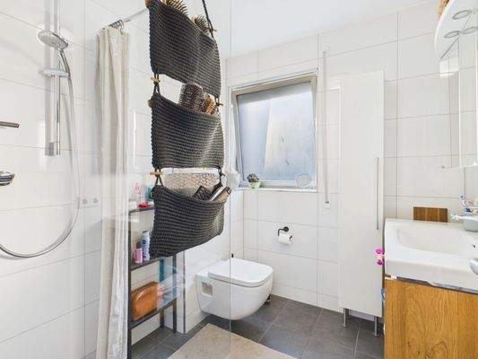 EG links: Badezimmer