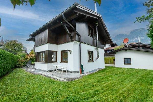 Anbauhaus mit Garten (Sondernutzung)