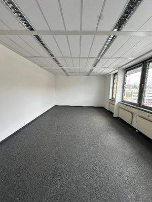 Büro inkl. Meetingraum