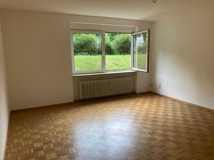 3-Zimmer-Souterrainwohnung Nähe Englischer Garten