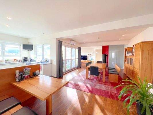 Penthouse Küche mit Essbereich