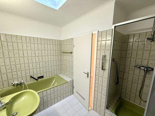 Badezimmer OG