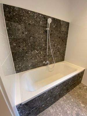 Badezimmer - Kleines neu renoviertes 2 Zimmer Wohnatelier/Loft Kauf 15. Bezirk Wien