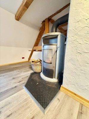 Der Kaminofen im Wohnzimmer