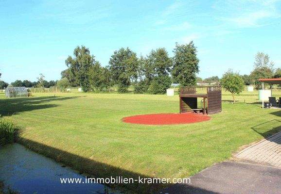 Hinterer Gartenbereich 