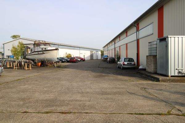 Freifläche 01~03.JPG