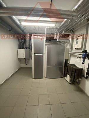 Keller mit Heizungsanlage
