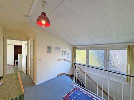 Diele DG mit offener Trepppe