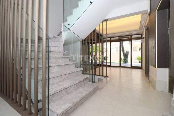 Apartments near Düden Waterfall and the Sea in Antalya Lara