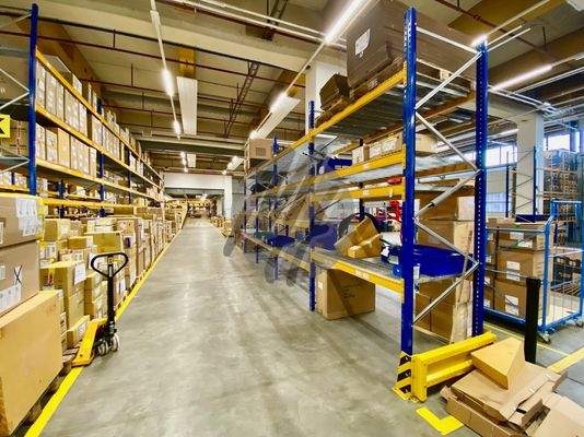 INFOS UNTER: 06171-586000