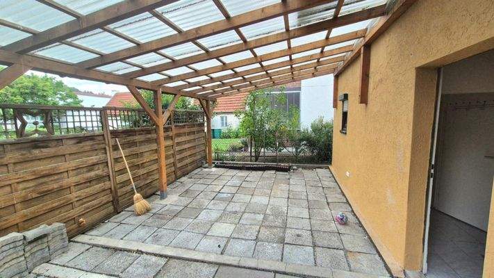 Überdachte Terrasse