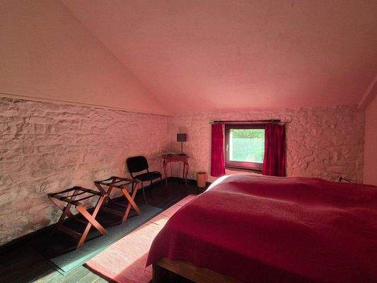 Schlafzimmer Wohnung Nr. 2.jpg