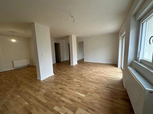 WhatsApp Image 2026-02-02 at 09.59.11 (5).jpeg