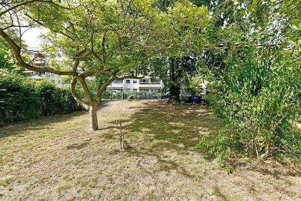 Blick Richtung Schloßallee