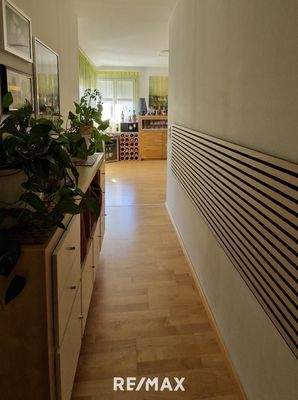 Gang - Blick andere Seite Obergeschoss