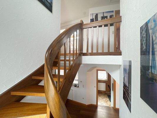Aufgang ins Dachgeschoss