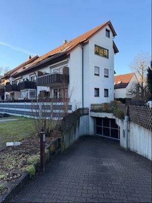 Haus mit TG Ausfahrt