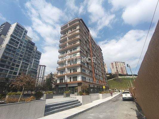 Spacious Flats at 950 Meters from Metro in Istanbul Kagithane