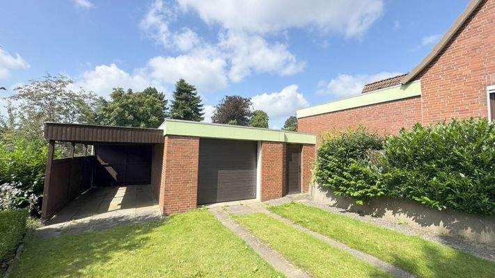 Garage und Carport