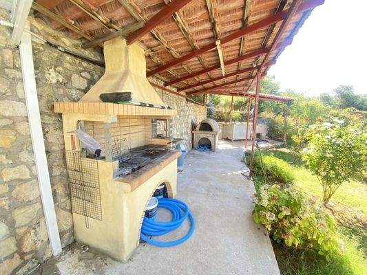 Schöne Villa mit einem separaten zweiten Haus zum Verkauf in Gavalochori