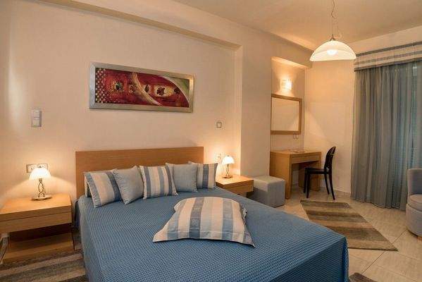 Villa-for-sale-in-Rousospiti-Houses-for-sale-in-Ro