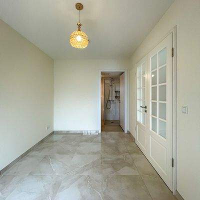 Gästezimmer mit Balkon