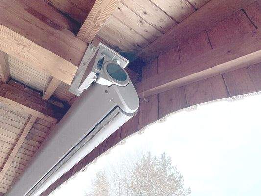 Markisen an den Balkonen