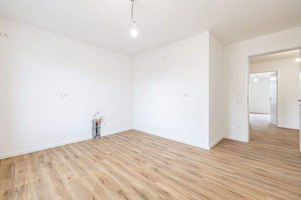 Esszimmer und Küche_Ansicht II